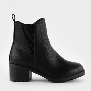 Mia Black Girls/Kids Little Pratt Chelsea Boot/Bootie!!NEW!!!🖤🎀